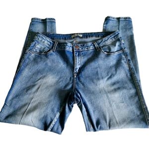 Encore - Skinny Distressed Light Blue Jeans - Size 18